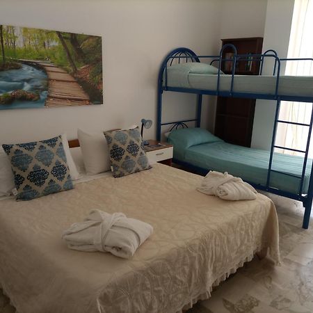 Da Angelo E Maria Alla Caldura تْشيفالو المظهر الخارجي الصورة